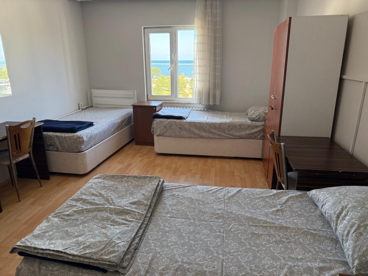 2.kat 204 numaralı 3 kişilik oda
